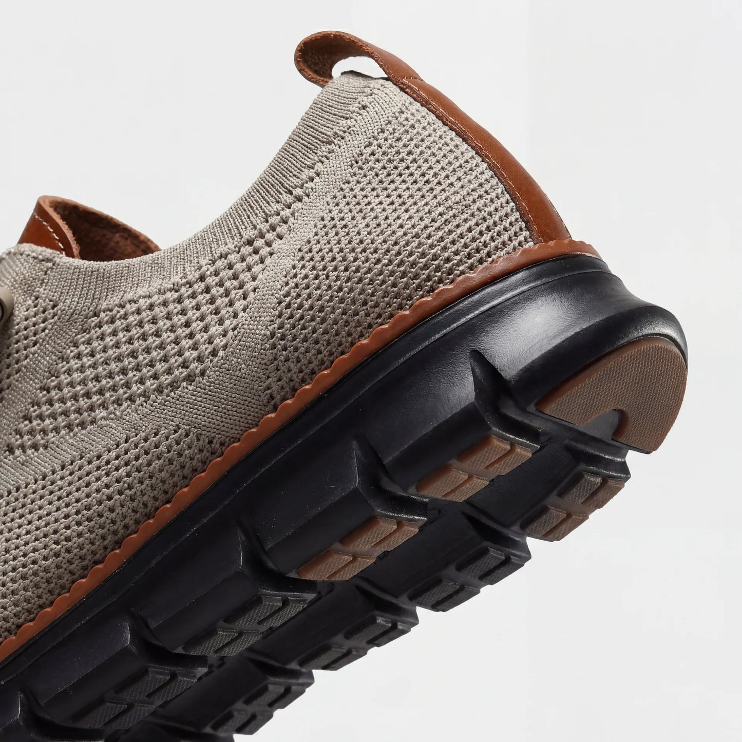 Μαύρες Παπούτσια - Περιορισμένη Έκδοση