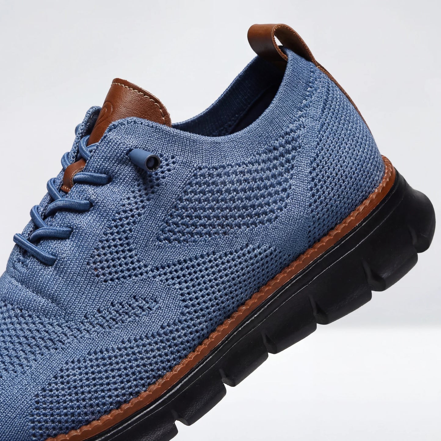 Μαύρες Παπούτσια - Περιορισμένη Έκδοση 